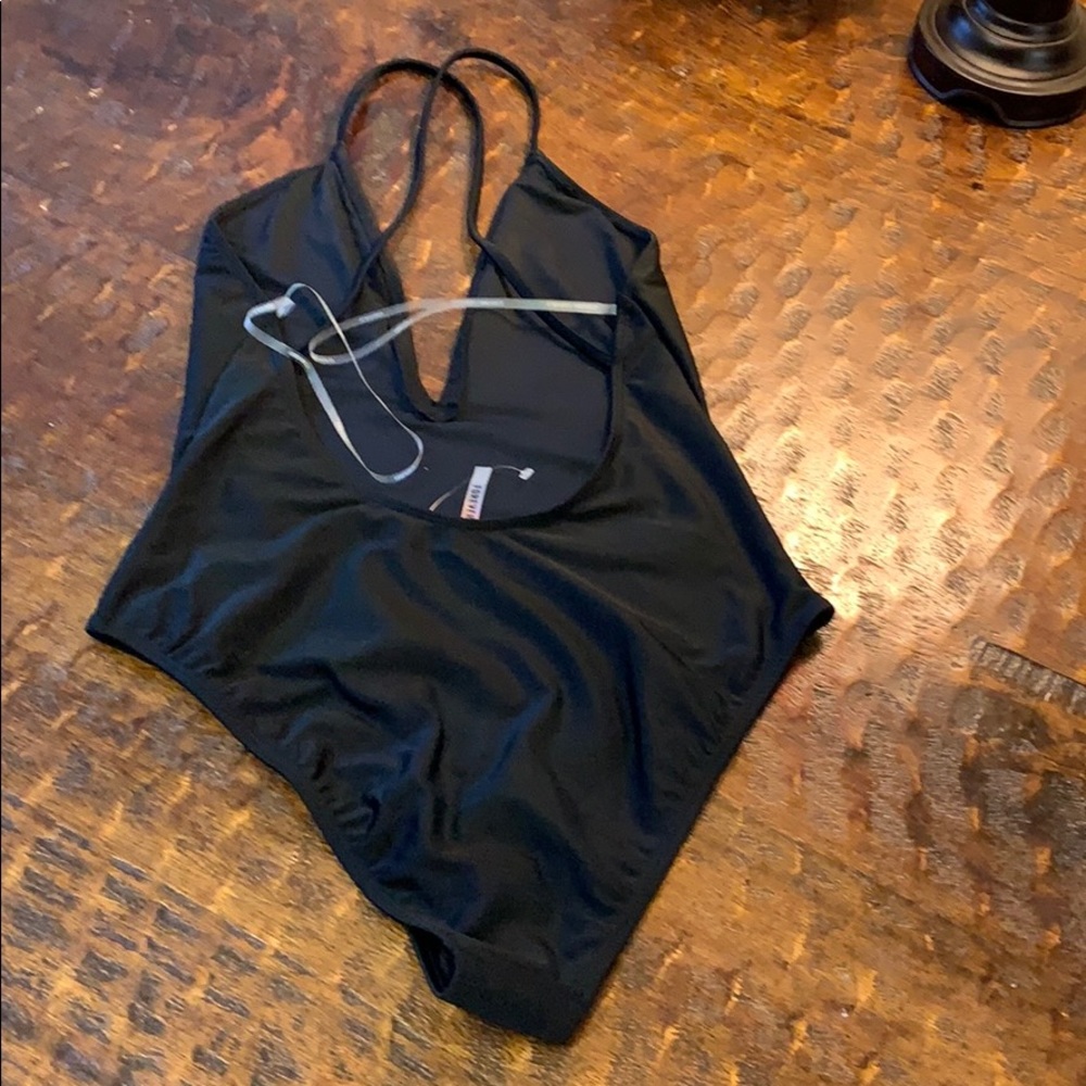 Swimsuit - Picture 4 of 5